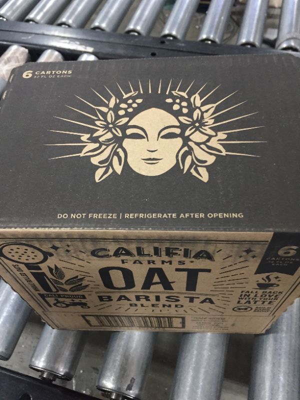 Photo 5 of Califia Farms - Oat Milk, Unsweetened Barista Blend, 32 Fl Oz (Pack of 6) | Shelf Stable | Non Dairy Milk | Creamer | Vegan | Plant Based | Gluten-Free | Non-GMO [EXP 11-2021]
