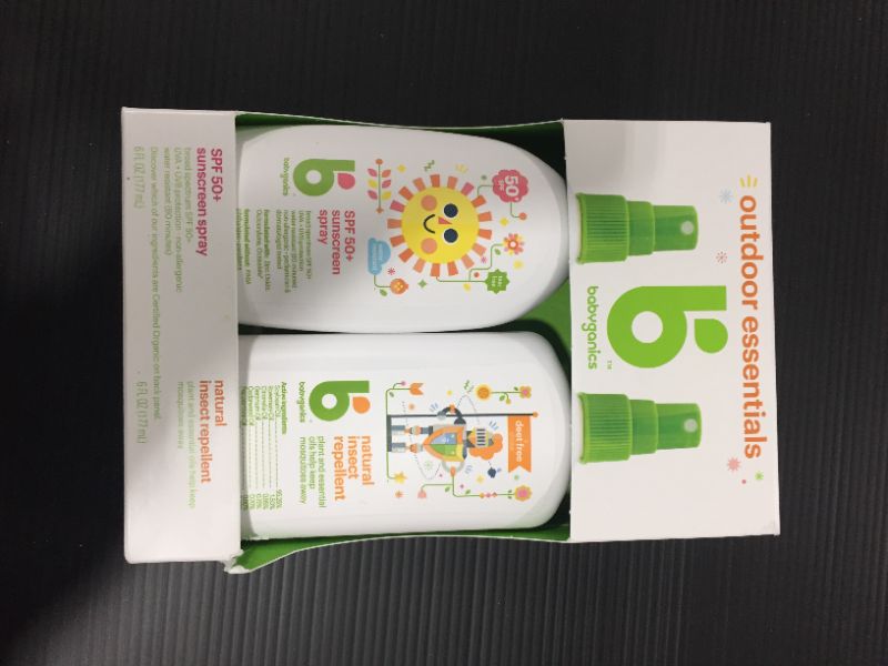 Photo 3 of Babyganics 2-Pack Mineral-Based Sunscreen Spray + Natural Insect Repellent
