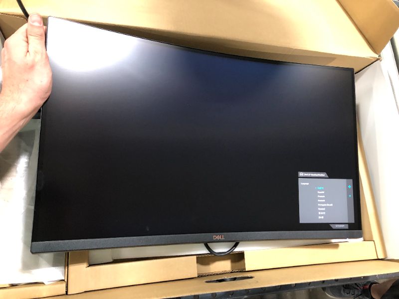 Photo 2 of Dell S2722dgm - 27-inch Qhd (2560 X 1440) Curved Gaming Monitor, 1500r Curvature, 165hz Refresh Rate, 2ms Grey-to-grey Response Time (extreme.
