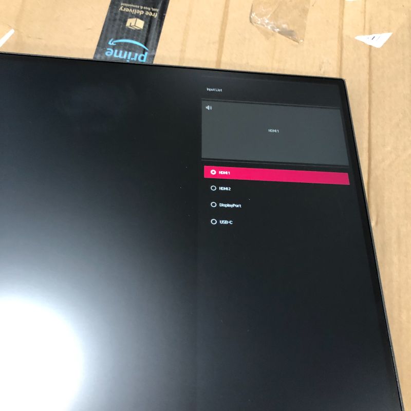 Photo 2 of LG 27QN880-B 27" QHD (2560x1440) Ergo IPS Monitor with HDR 10 Compatibility and USB Type-C Connectivity, Black

