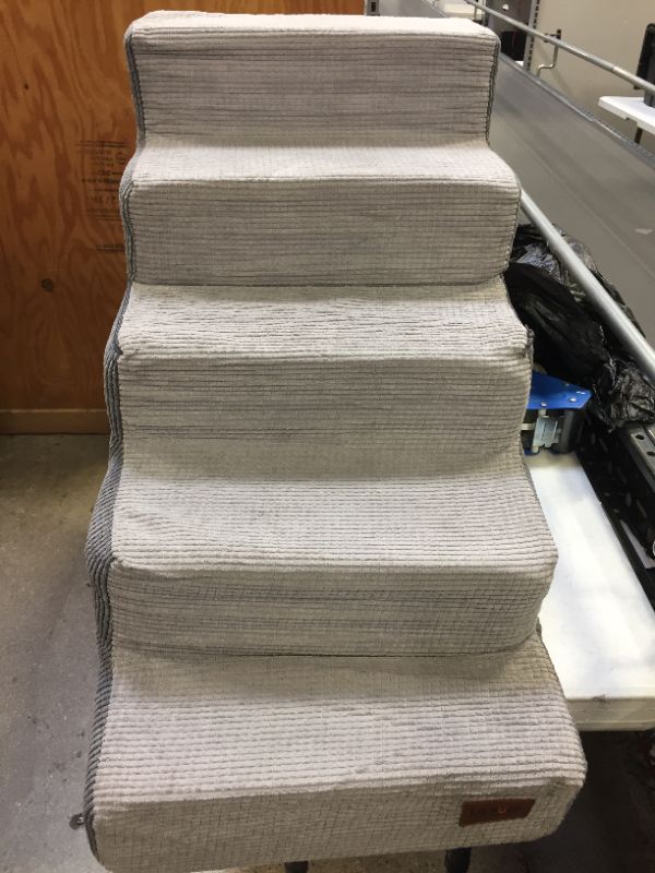 Photo 2 of Best Pet Supplies 5-Step Certipur-Us Certified Foam Pet Stairs/Steps, 30 x 16 x 22.5 inches, Gray
