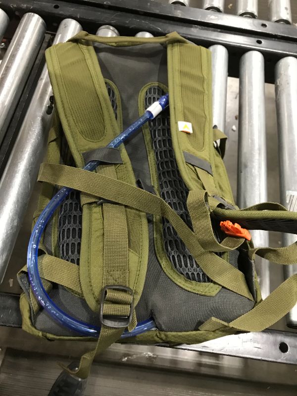 Photo 2 of teton sports backpack HYDRATION