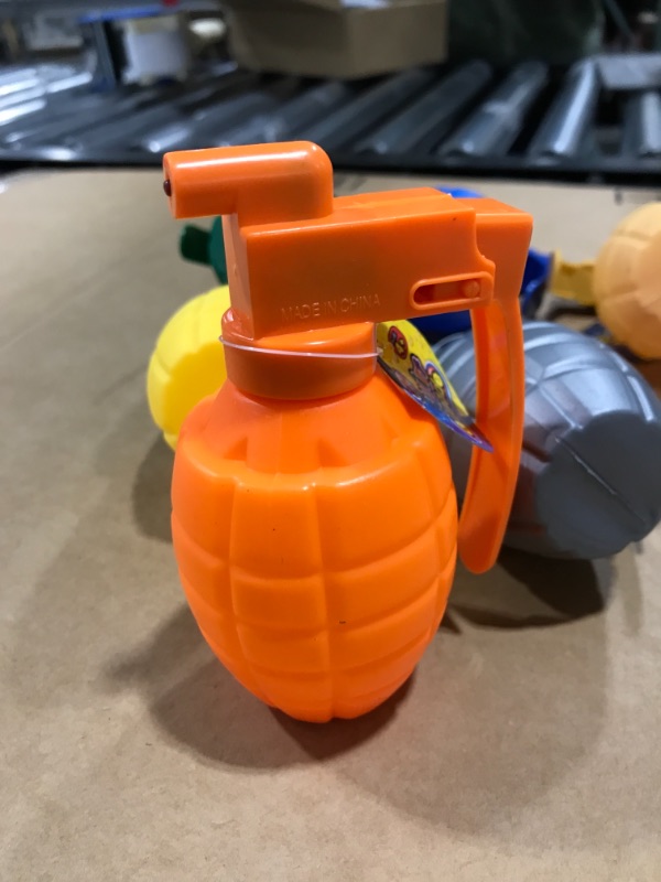 Photo 2 of SQUIRT GUN GRENADE TOYS, PACK OF 6.