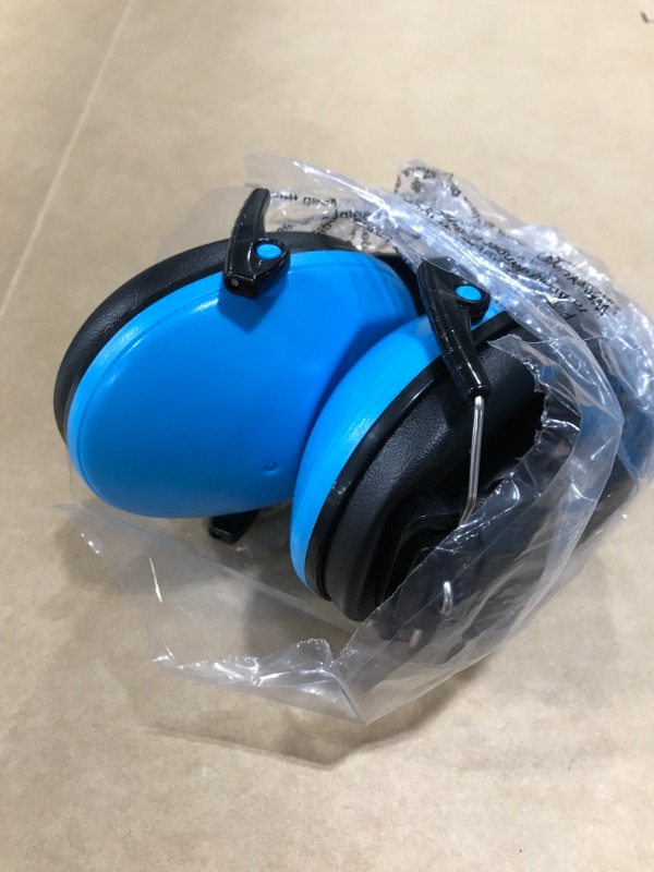 Photo 1 of DR. METER PROTECTIVE EAR MUFF. BLUE.  MODEL: EM100B.