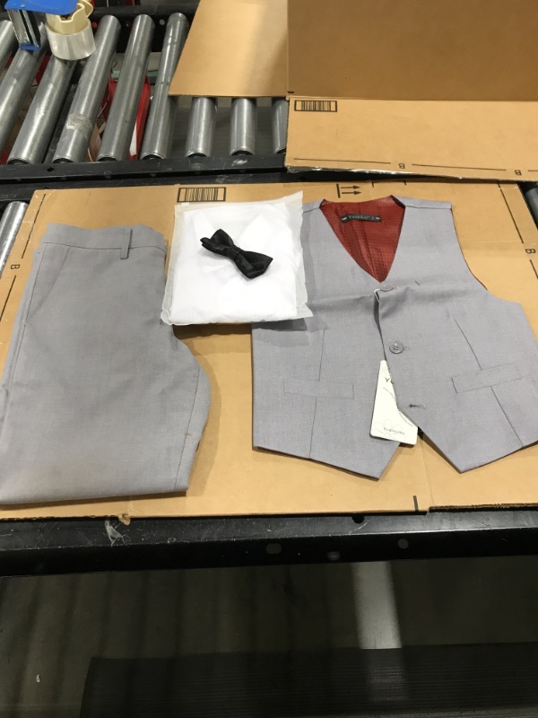 Photo 1 of BOYS' LIGHT GREY SUIT, SHIRT & TIE SET. SIZE 105.  