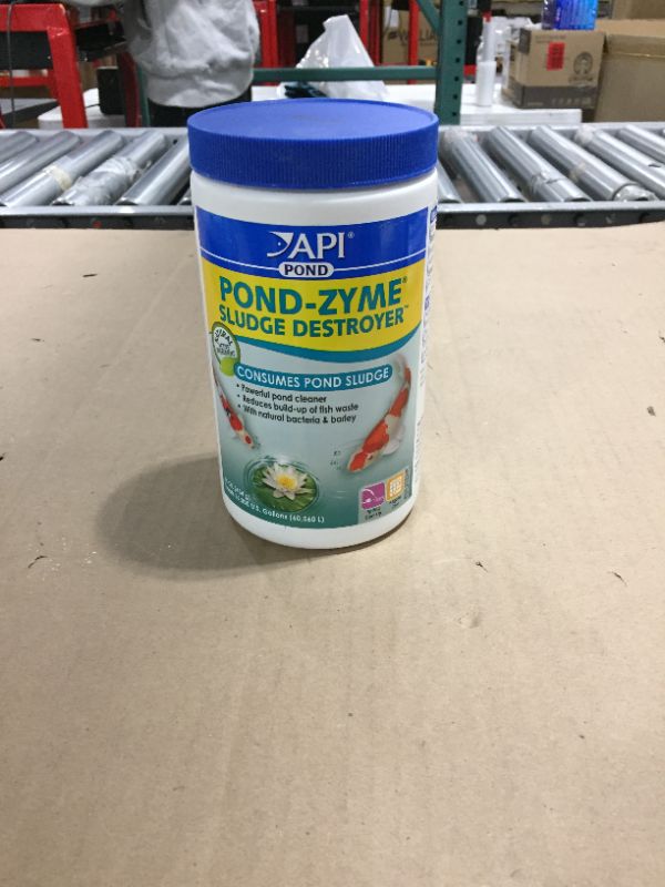 Photo 2 of API POND-ZYME SLUDGE DESTROYER Pond Cleaner With Natural Pond Bacteria And Barley, 1-Pound Container
bb 01/2022