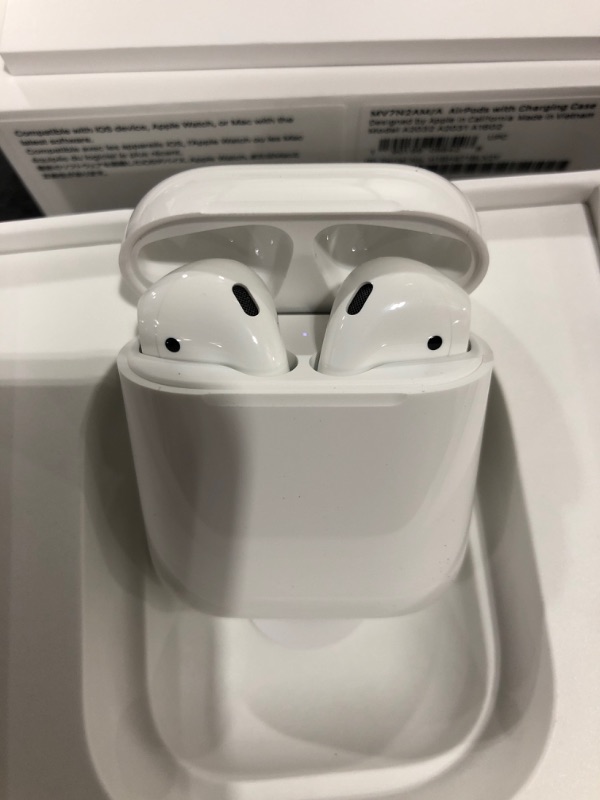 Photo 6 of Apple AirPods (2nd Generation)
BRAND NEW. OPENED FOR PHOTOS.