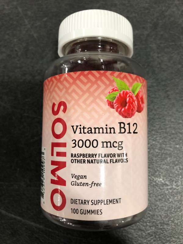 Photo 2 of Amazon Brand - Solimo Vitamin B12 3000 mcg, 100 Gummies.
BB 09/2022.