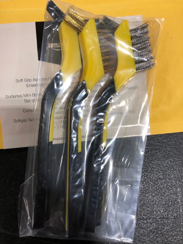 Photo 1 of Amazon Basics Soft Grip Assorted Mini Brush Set, 1 Nylon, 1 Brass, 1 Stainless
LOT OF 3.