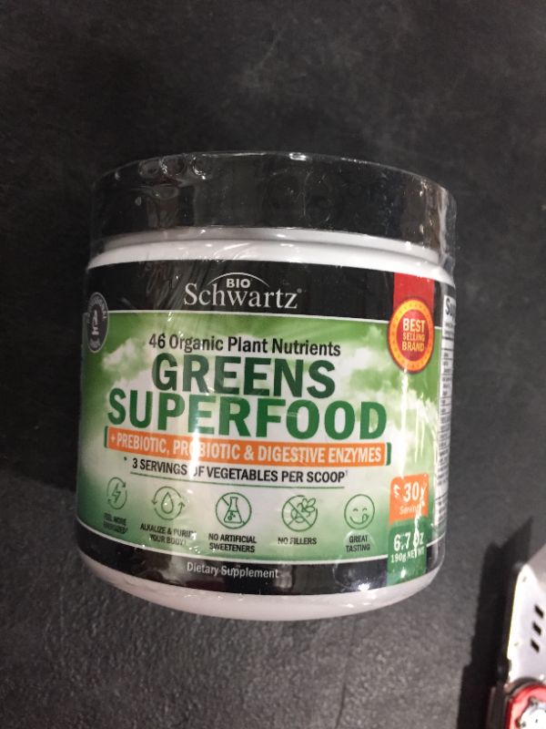 View 2 of Chlorophyll Rich Super Greens Organic Powder with Probiotics Prebiotics & Digestive Enzymes - 43+ Green Superfoods Alfalfa Bilberry Spirulina Chlorella - Dr Approved Keto Friendly Vegan Supplement
