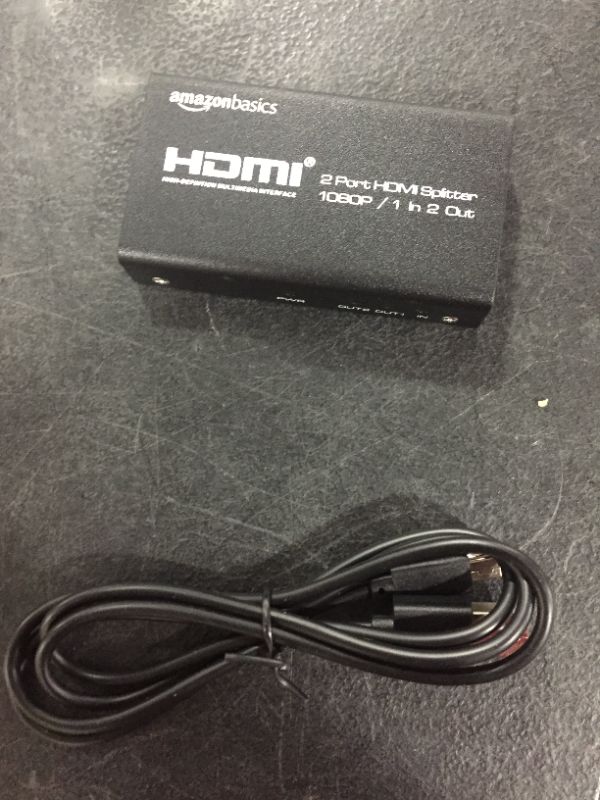 Photo 3 of Amazon Basics 1080P HDMI 1x2 Splitter for Dual Monitors (Only Supports Screen Duplication, not Extension)
