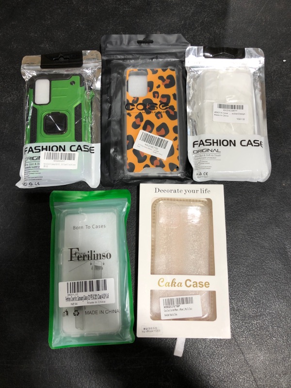 Photo 1 of VARIOUS SMARTPHONE ACCESSORIES, LOT OF 5 ITEMS.