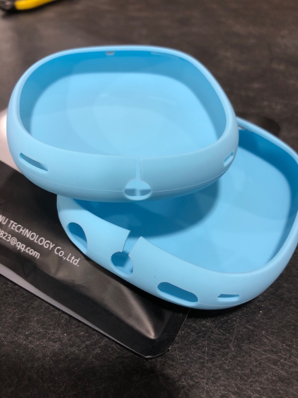 Photo 3 of SUREWO SILICONE COVERS, BLUE. MODEL: Q/SW105-2018.