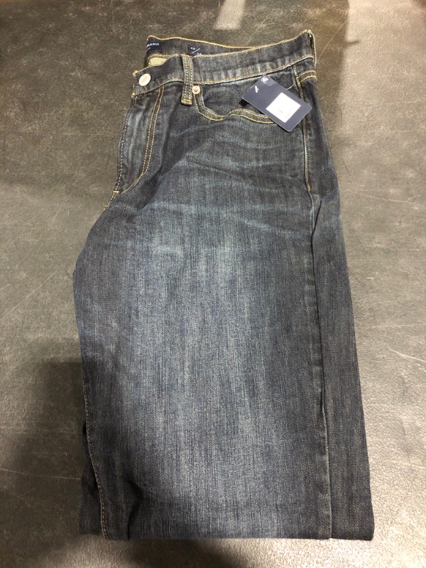 Photo 3 of Lucky Brand Men's 410 Athletic Fit Jean
SIZE 33X34