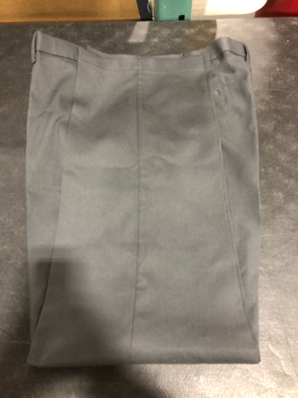 Photo 4 of Haggar Men's Cool 18 Pro Classic Fit Flat Front Pant - Regular and Big & Tall Sizes
SIZE 40X32.