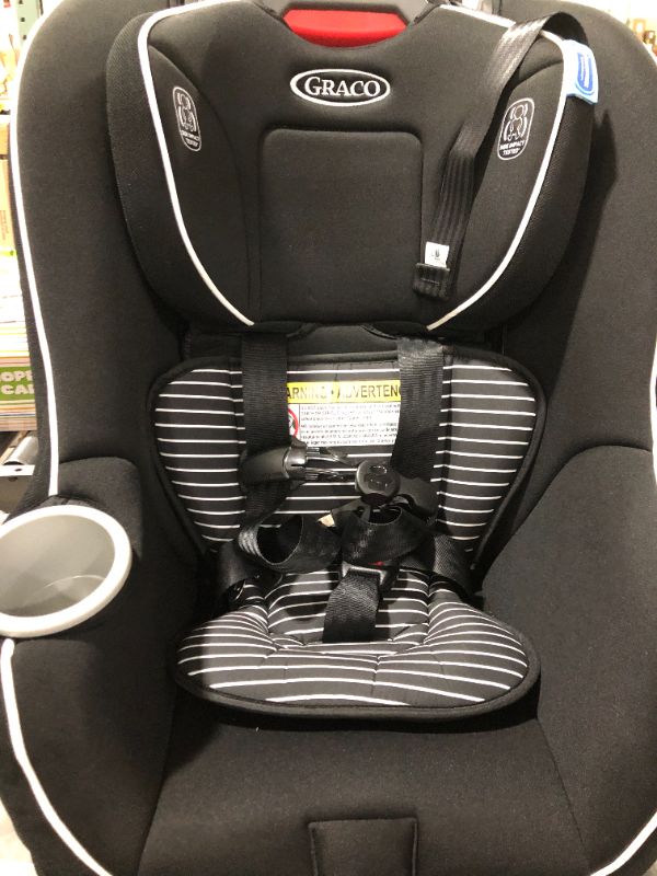 Photo 2 of Graco Admiral 65 Convertible Car Seat, Studio
