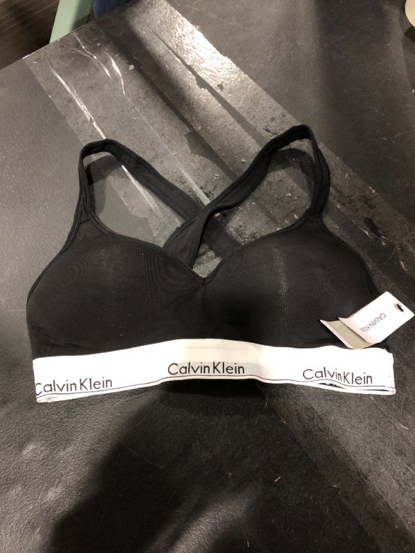 Photo 1 of Calvin Klein Women’s Modern Cotton Lightly Lined Bralette
(large)