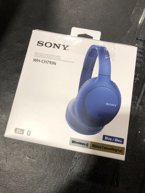 Photo 3 of Sony Noise Cancelling Headphones WHCH710N: Wireless Bluetooth Over the Ear Headset with Mic for Phone-Call, Blue (Amazon Exclusive)
