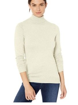 Photo 1 of Amazon Essentials Women's Classic Fit Lightweight Long-Sleeve Turtleneck Sweater  SIZE S 