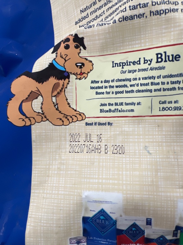 Photo 2 of Blue Buffalo Dental Bones Natural Adult Dental Chew Dog Treats
BEST BY: 07/15/2022