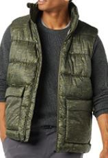 Photo 1 of Amazon Essentials Men's Water-Resistant Sherpa-Lined Puffer Vest M