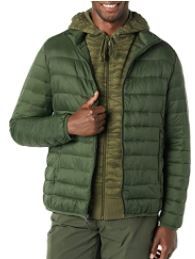 Photo 1 of Amazon Essentials Men's Lightweight Water-Resistant Packable Puffer Jacket S