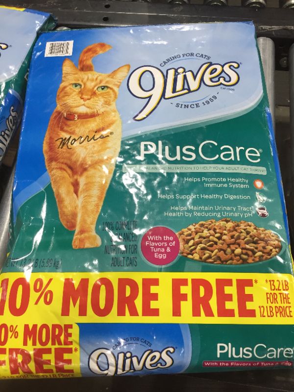 Photo 2 of 9Lives Plus Care Dry Cat Food, 13.3 Lb (Discontinued by Manufacturer)

BB 04/16/22