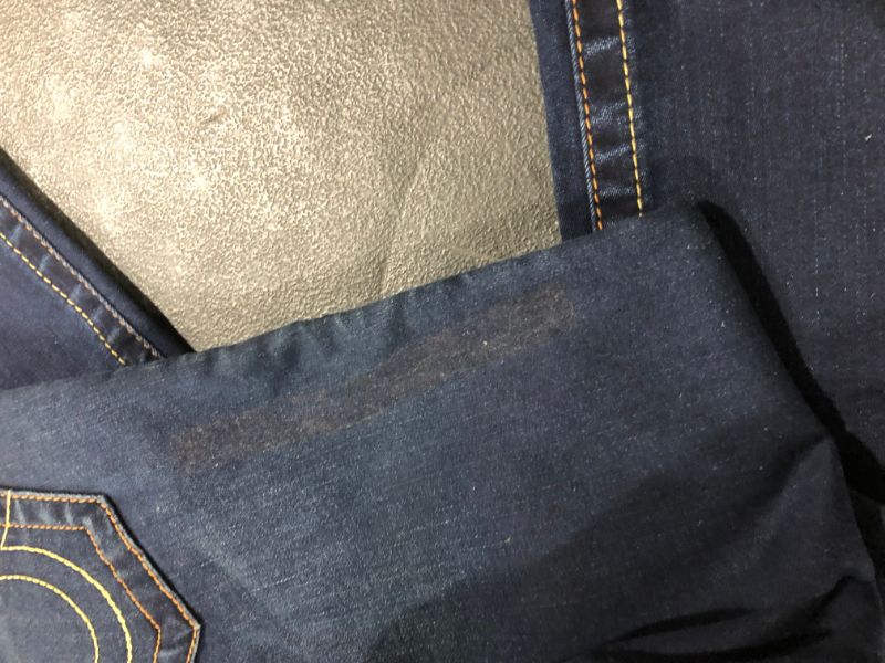 Photo 1 of WOMEN'S TRUE RELIGION JEANS SIZE 27 