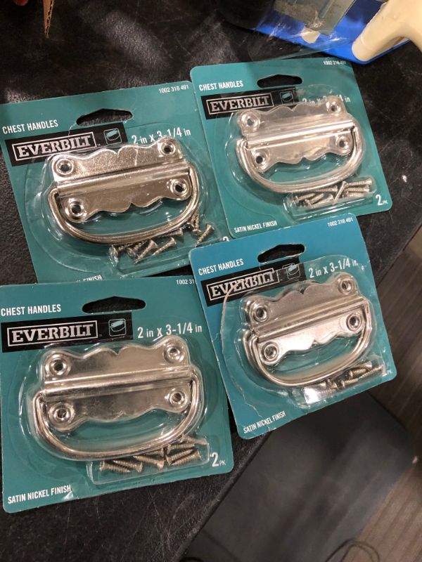 Photo 2 of 4 Pack!!! Total of 8 handles! Everbilt
2 in. x 3-1/4 in. Satin Nickel Cabinet Center-to-Center Pull 2-Pack