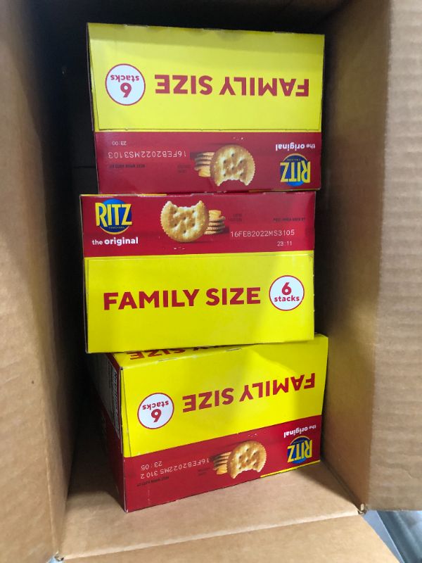 Photo 2 of 3 PACK!! Ritz Crackers Original - Family Size - 20.5oz

BB 2.16.2022