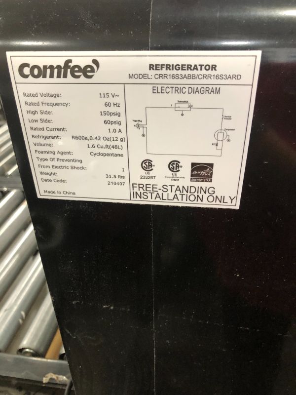 Photo 7 of COMFEE 1.6 Cubic Feet Solo Series Retro Refrigerator Sleek Appearance HIPS Interior, Energy Saving, Adjustable Legs, Temperature Thermostat Dial, Removable Shelf, Perfect for Home/Dorm/Garage [black]
