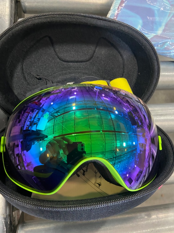 Photo 1 of Ski Goggles w/ case