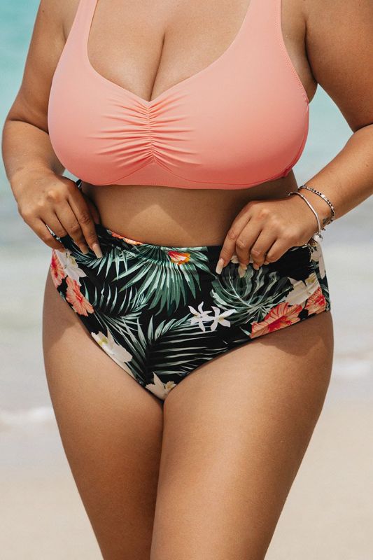 Photo 1 of Diamond Floral Plus Size Bikini Bottom 2XL
