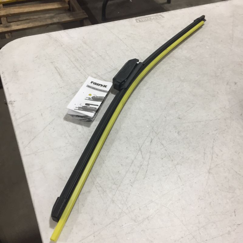 Photo 1 of Rain-X 24" Latitude Water Repellency Wiper Blade