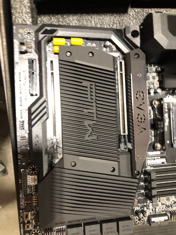 Photo 3 of EVGA X570 FTW WiFi, 121-VR-A577-KR, AM4, AMD X570, PCIe Gen4, SATA 6Gb/s, Wi-Fi 6/BT5.2, USB 3.2 Gen2, M.2, ATX, AMD Motherboard
