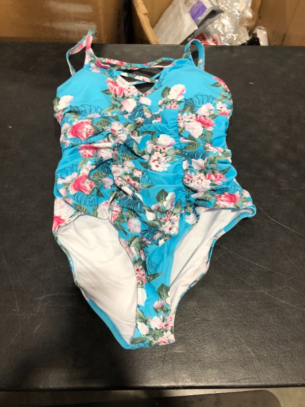 Photo 1 of Women's Swimsuit Sz XL