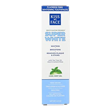 Photo 1 of Kiss My Face Toothpaste Whitening Cool Mint 4.5 Ounce (Flouride-Free) (133ml) (3 Pack)
