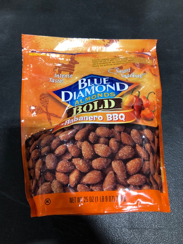 Photo 3 of Blue Diamond Almonds Habanero BBQ Flavored Snack Nuts, 25 Oz Resealable Bag (Pack of 1)
08/2022.