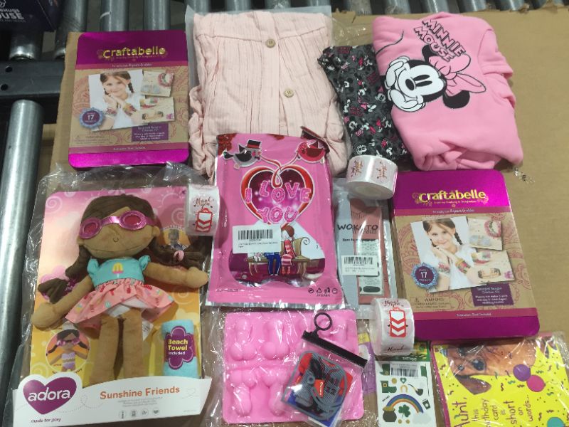 Photo 1 of BOX LOT- MISCELANOUS ITEMS
PINK BUNDLE!