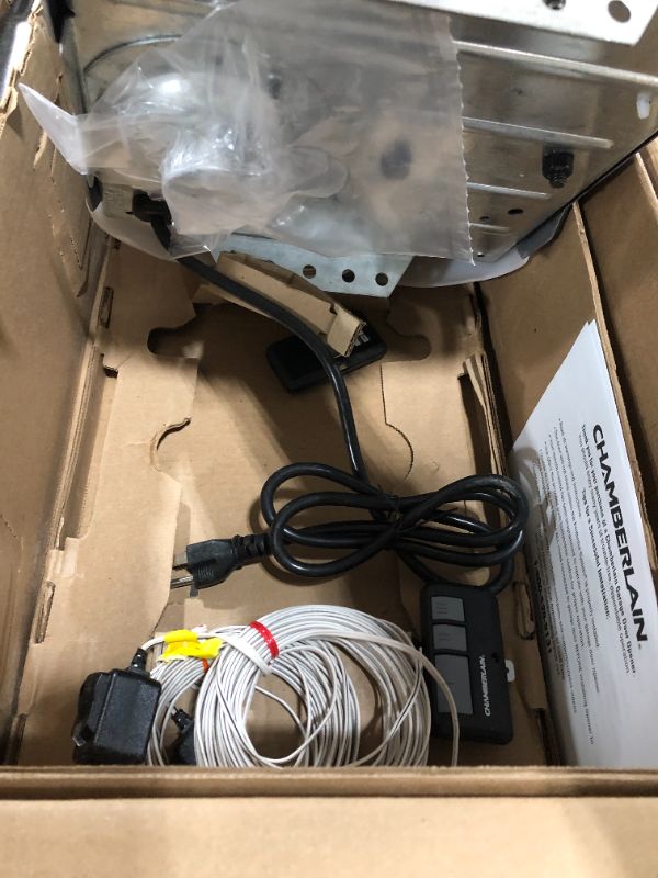 Photo 1 of Chamberlain 0.5-HP Smart Belt Drive Garage Door Opener Works with Myq Wi-fi Compatibility
