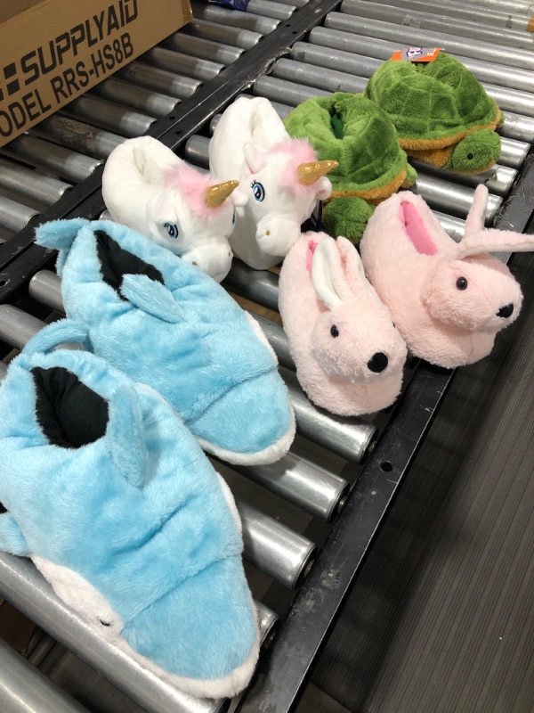 Photo 1 of SLIPPER BUNDLE!!!! VARIOUS SIZES