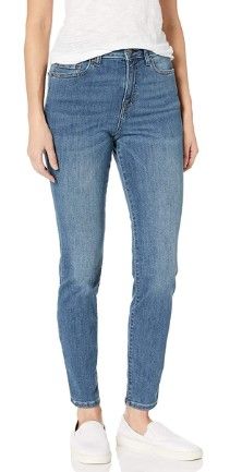 Photo 1 of Amazon Essentials Women's High-Rise Skinny Jean 8 short