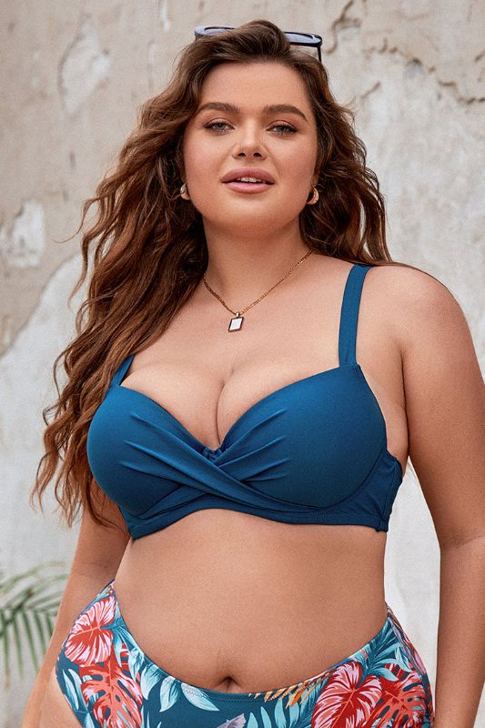 Photo 1 of 3 PACK OF BIKINI TOPS (1X)