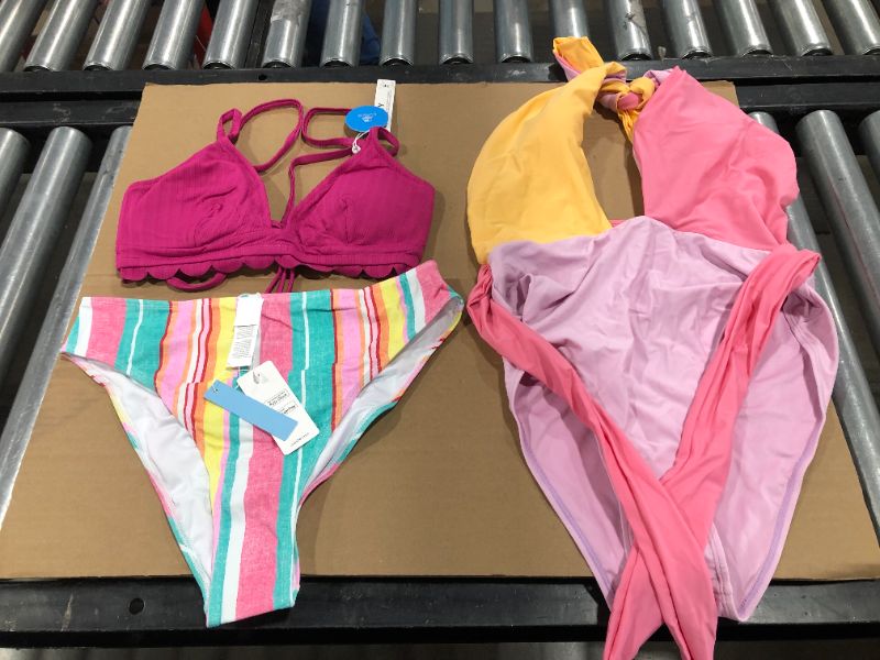 Photo 1 of (L) 2 PACK BATHING SUITS 