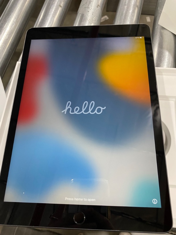 Photo 5 of 2021 Apple 10.2-inch iPad (Wi-Fi, 64GB) - Space Gray
