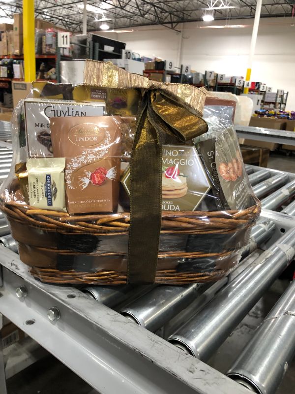 Photo 2 of Wine Country Gift Baskets The Connoisseur Gourmet Gift Basket BB AUGUST 2022