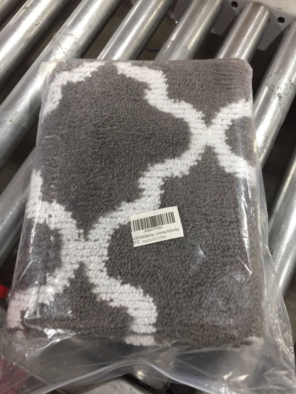 Photo 1 of 24X36 BATHROOM RUG (GREY 7 WHITE) 