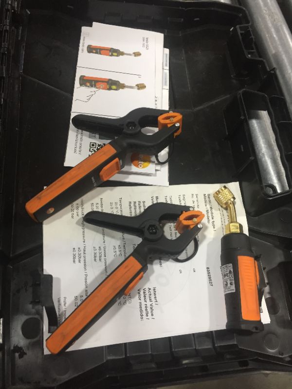 Photo 1 of Testo 557s Kit I App Operated Digital Manifold, 2 x 115i Pipe Clamp Thermometer, 1 x 552i Micron Gauge I for HVAC Systems – with Bluetooth
