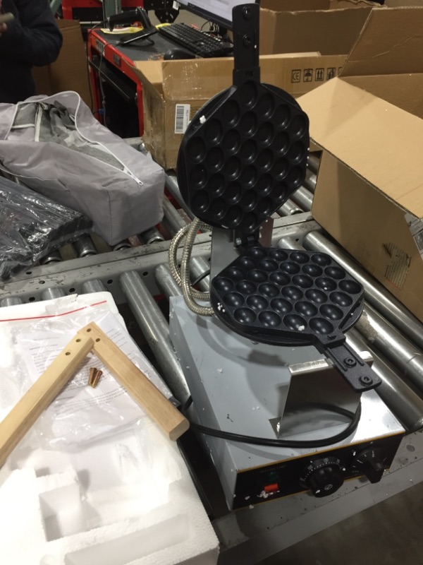 Photo 1 of Dyna-Living Bubble Waffle Maker Egg Waffle Machine Electric Non-Stick Commercial Bubble Waffle Cone Maker Household Egg Waffle Iron for Snack Shop or Cafe

