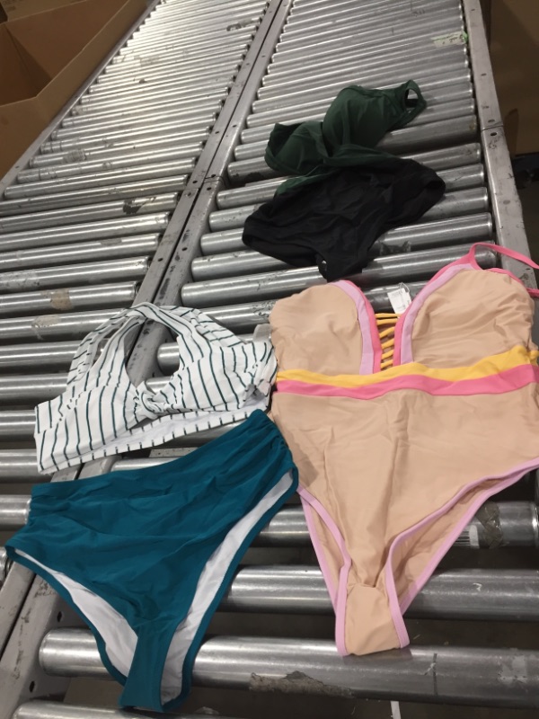 Photo 1 of 3 set of swim suite and swim wear L